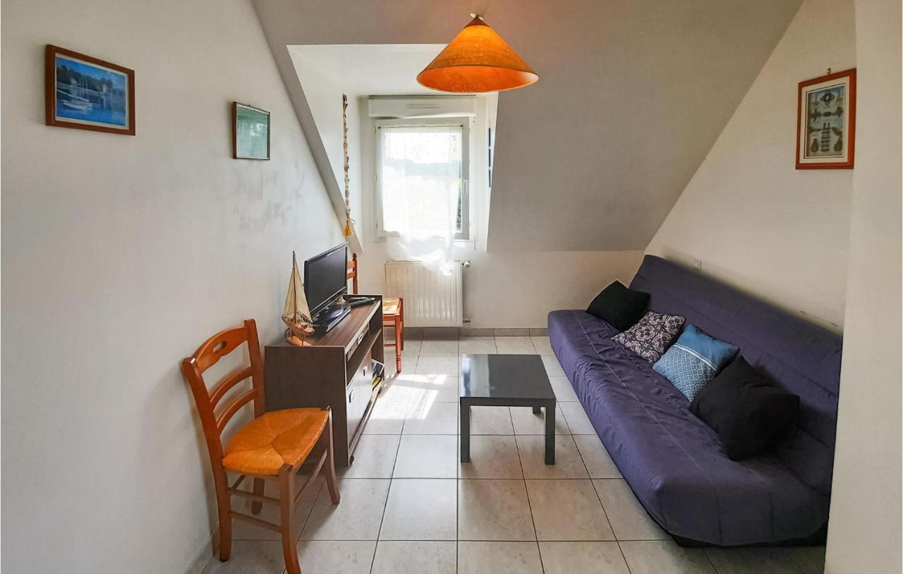 Amazing Apartment In Roz-Landrieux With Kitchen Exterior foto